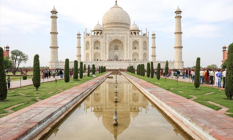 Private Taj Mahal Sunrise Tour From Delhi By Car (India)