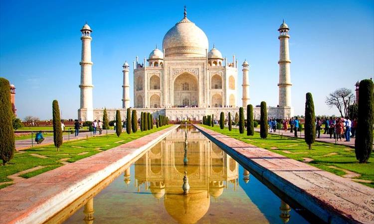 Eco tour: Sunrise At Tajmahal - Same Day Agra Tour From Delhi (India)