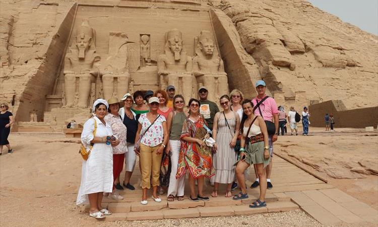 Iconic Egypt Tour – Cairo, Alexandria, Cruise & Abu Simbel (Egypt)