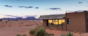 17 Days Trail Safari In Namibia, Botswana And Victoria Falls (Lodging & Camping) (Namibia)