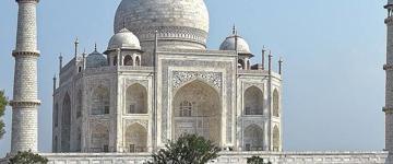 Same Day Taj Mahal Tour Of Agra With Superfast Train (India)