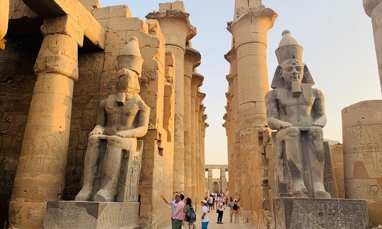 10 Day Egypt Tour: Cairo, Aswan, Nile Cruise, Luxor And Hurghada (Egypt)