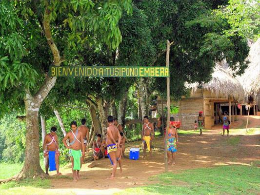 Embera Village Rio Chagres (Panama)