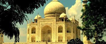 One Day Taj Mahal and Fatehpur Sikri Tour (India)