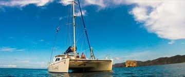 Sunset Catamaran Tour From Guanacaste (Costa Rica)