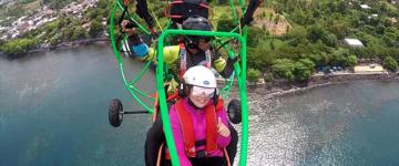 Flying Paratrike in Manado (Indonesia)