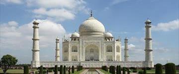 Luxury Delhi And Taj Mahal Sunrise Tour (India)