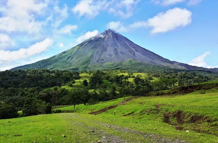 Arenal Volcano Mega Combo Tour With Lunch And Dinner (Costa Rica)