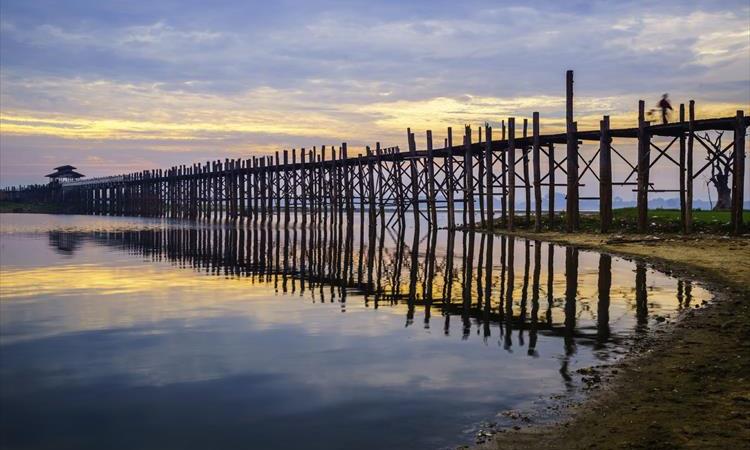 The Jewels Of Mandalay & Amarapura (Myanmar)