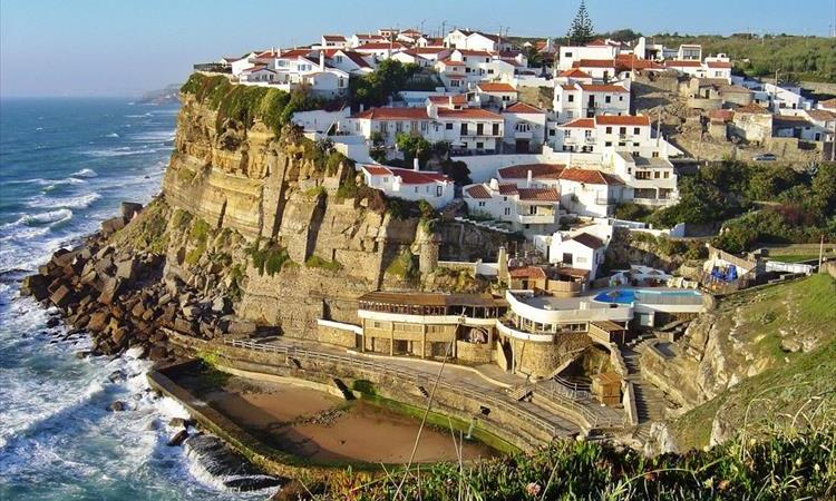 Van Private Tour Sintra, Cascais & Estoril (Portugal)