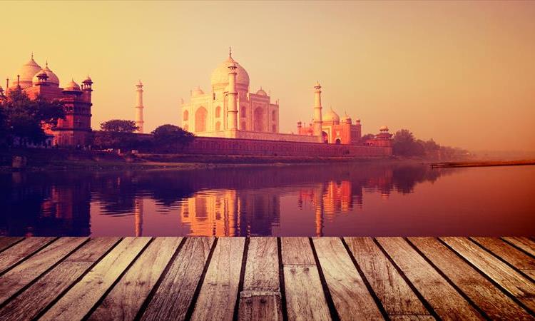 Skip-the-line Entrance Ticket Taj Mahal Agra: All Inclusive (India)