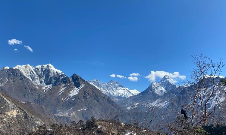 Eco tour: Everest Trekking Off The Beaten Path Culinary N Wellness Adventure (Nepal)