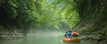 Visit Bagrati Cathedral, Martvili Canyon And Prometheus Cave (Georgia)