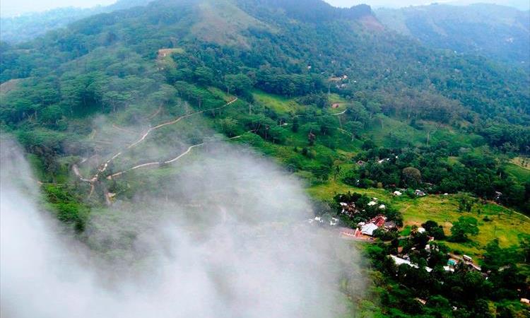 Hanthana 1 Day Hike From Kandy (Sri Lanka)