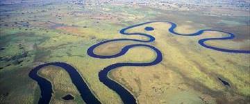 Eco tour: 9-day Okavango Delta To Victoria Falls Accommodated And Camping Safari (Botswana)