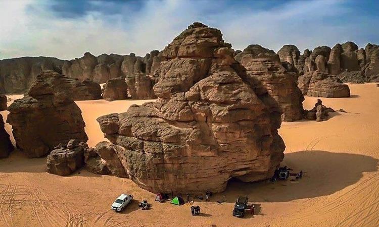 Eco tour: Authentic Algerian Desert Expedition (Algeria)