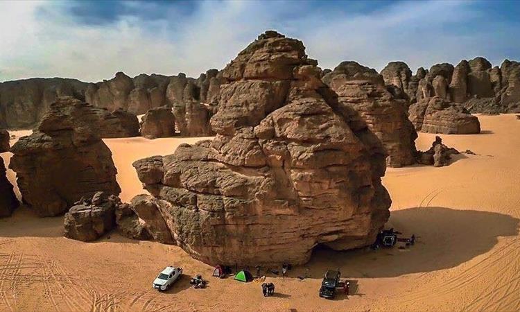 Eco tour: Authentic Algerian Desert Expedition (Algeria)
