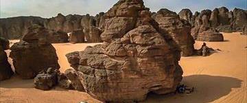 Eco tour: Authentic Algerian Desert Expedition (Algeria)