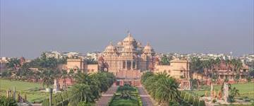 Eco tour: Golden Triangle With Tiger Safari (India)