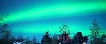 Northern Lights Snowmobile Hunt (Finland)