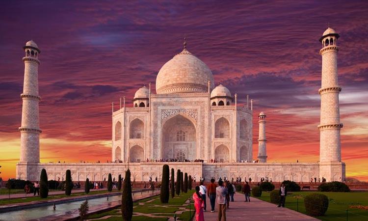 Taj Mahal Sunrise Tour With Agra Fort & Baby Taj From Delhi By Private Car (India)