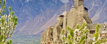 Eco tour: Hunza Cultural Tour (Pakistan)