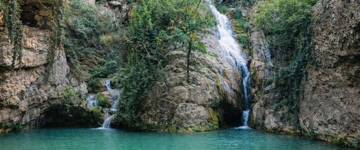 From Veliko Tarnovo: Spiritual & Natural Highlights Tour (Bulgaria)