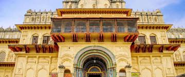 Eco tour: Across The Heart Of India: Ayodhya, Varanasi & Bodh Gaya Pilgrimage (India)
