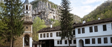 From Veliko Tarnovo: Bacho Kiro Cave & Etar Crafts Village (Bulgaria)